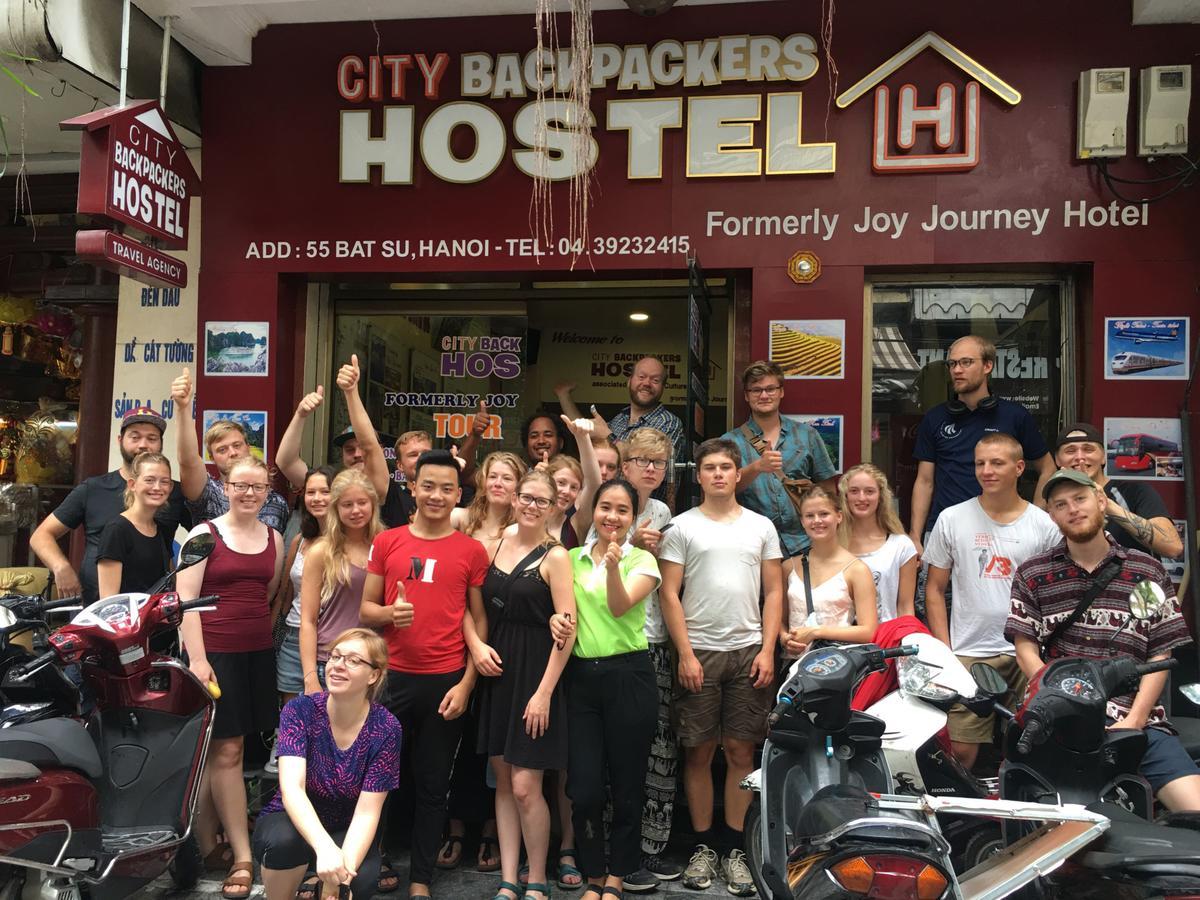 Backpackers छात्रावास